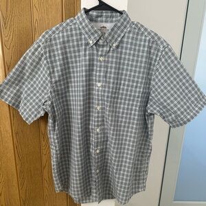 Northwest Men’s Short-Sleeve Button-Down Plaid Shirt in White and Blue